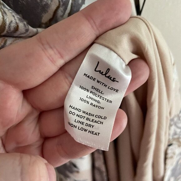 Lulus Women XL More Than Charming Blush Floral Print Lace-Up Maxi Dress NWT - Picture 15 of 15